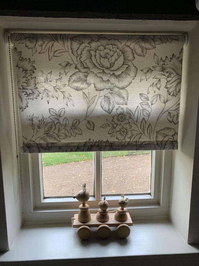 Bootmenders B&B Petersfield Extérieur photo